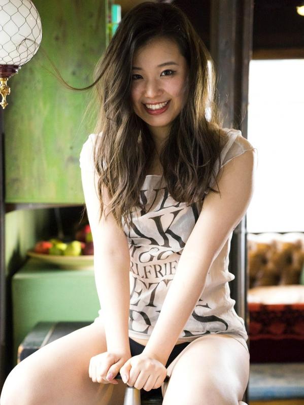 倉田瑠夏 仓田瑠夏  仓田瑠夏《HIPHOP RUKA》迷彩比基尼私房写真，魅惑造型展现心动曲线第36张图片