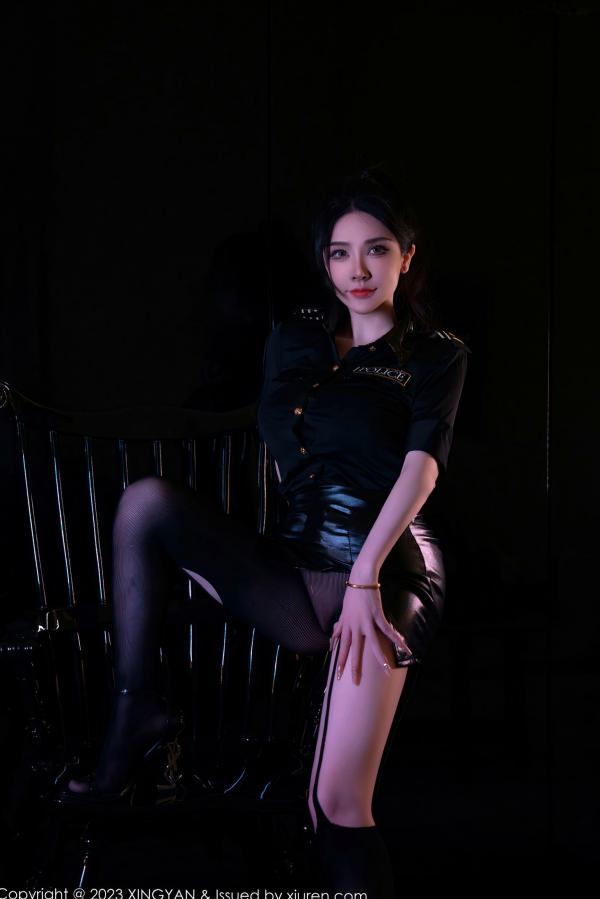 潘娇娇 潘娇娇  XingYan星颜社-218-潘娇娇-黑色女警制服皮短裙黑丝诱惑-2023.11.24-冷艳暗黑风角色扮演大尺度私房照第4张图片