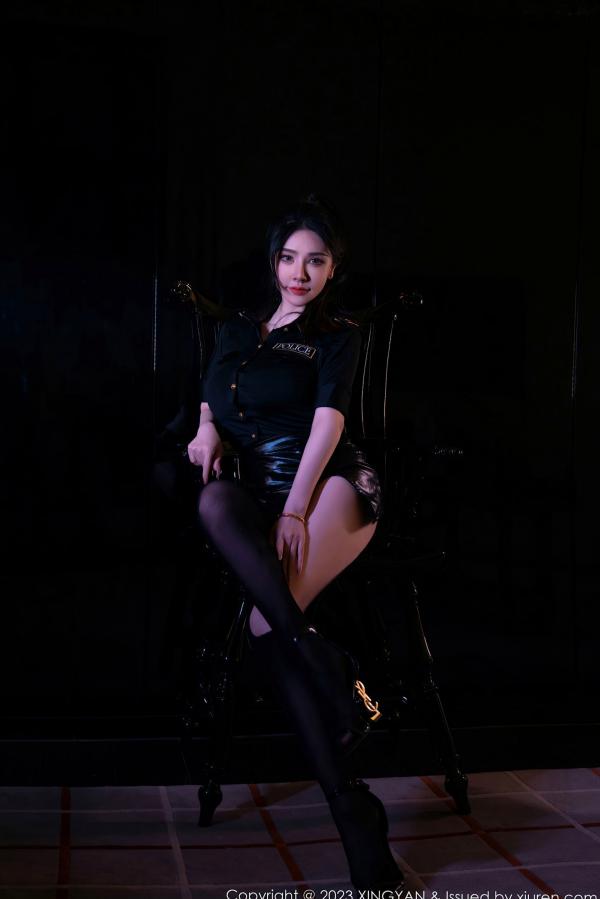 潘娇娇 潘娇娇  XingYan星颜社-218-潘娇娇-黑色女警制服皮短裙黑丝诱惑-2023.11.24-冷艳暗黑风角色扮演大尺度私房照第5张图片