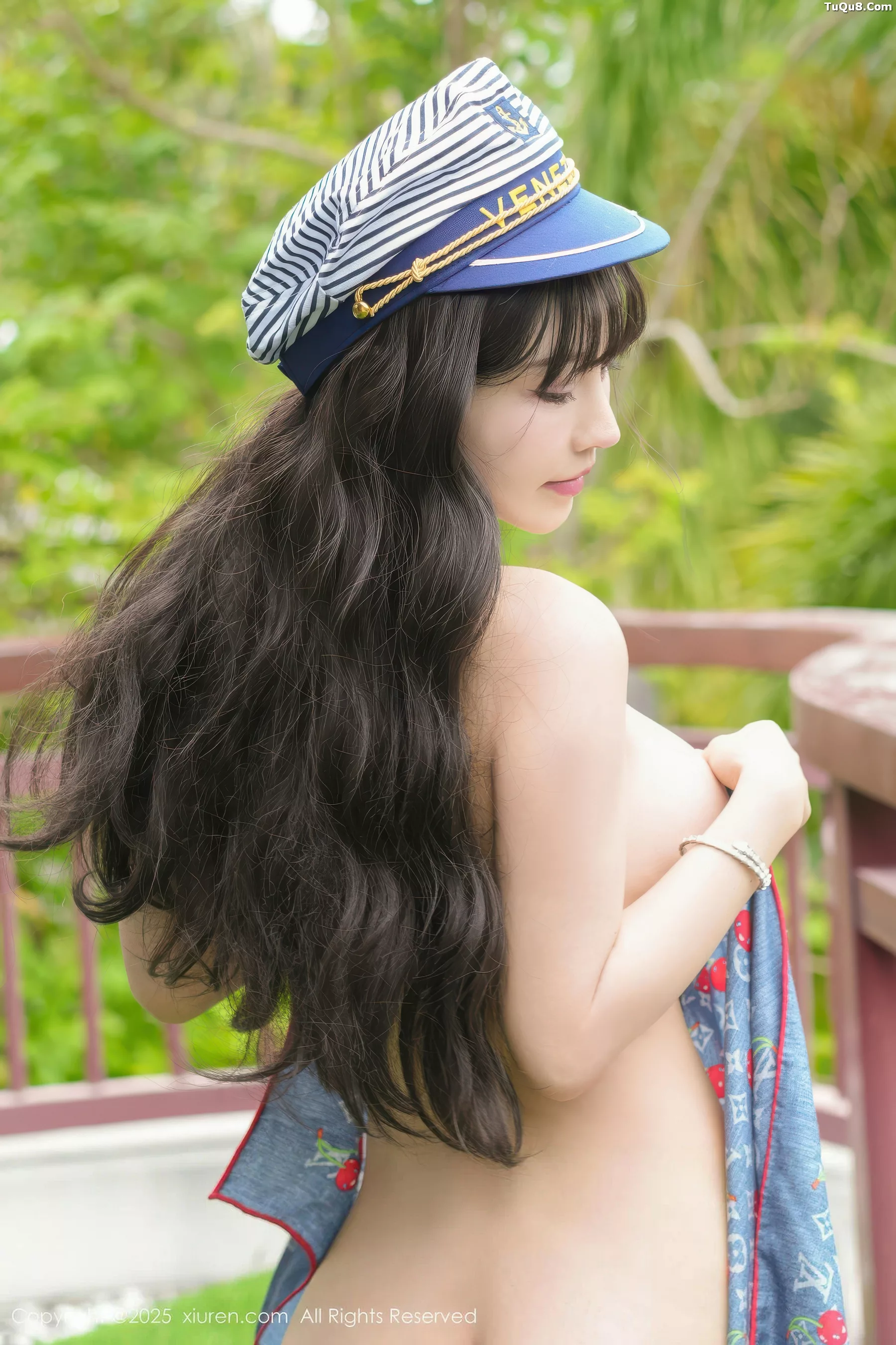 朱可 barbie可儿 [XiuRen]高清写真图 2025.10.31 No.10934 朱可儿Flora 性感比基尼第41张图片