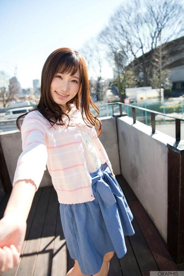 天使もえ 天使萌  Graphis_天使萌『Fairy Angel』精致清纯写真，温柔卧室、户外街拍与唯美浴室湿身大片[52P]第16张图片