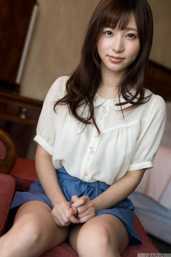 天使もえ 天使萌  Graphis_天使萌『Fairy Angel』精致清纯写真，温柔卧室、户外街拍与唯美浴室湿身大片[52P]第22张图片