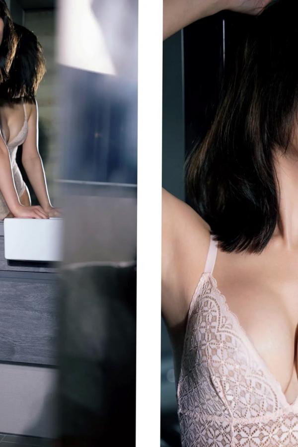 南里美希  《南里美希 - jamais vu》日本女神清纯街拍与沙滩大尺度性感湿身写真第14张图片