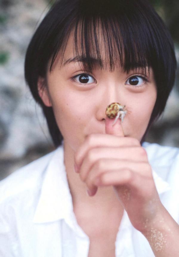 工藤遥   PB写真集_工藤遥《ハルカゼ》：海滩泳池比基尼与冰雪冬日私房照 [101P]第57张图片
