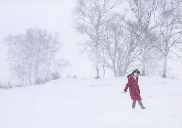 工藤遥   PB写真集_工藤遥《ハルカゼ》：海滩泳池比基尼与冰雪冬日私房照 [101P]第88张图片