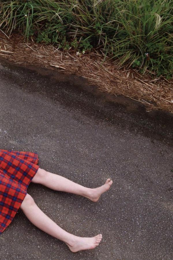 工藤遥   PB写真集_工藤遥《Tenki ni Naare!》日系清新写真，清纯少女居家与街拍风格，展现邻家女孩灵动之美 [83P]第74张图片