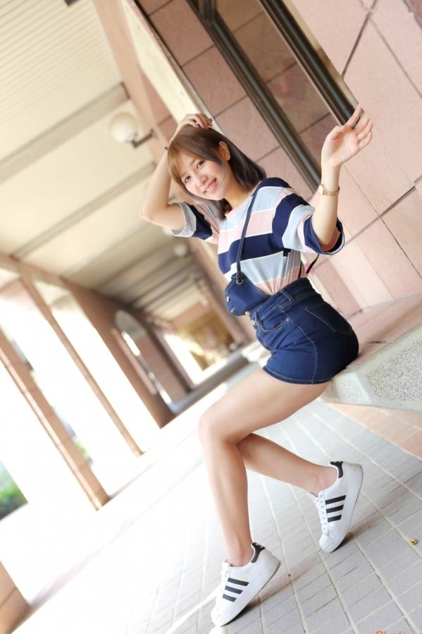 แอน ทองประสม 安妮·彤帕拉松  台湾正妹 Ann 户外清新私房写真，气质女神甜美灵动外拍套图[29P]第18张图片