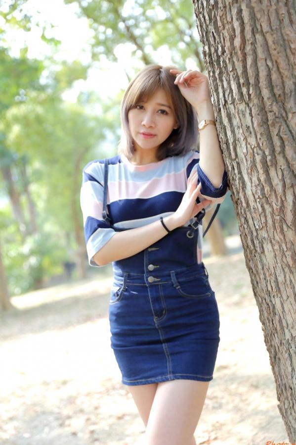 แอน ทองประสม 安妮·彤帕拉松  台湾正妹 Ann 户外清新私房写真，气质女神甜美灵动外拍套图[29P]第20张图片
