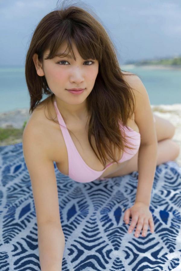 久松郁実 久松郁实  久松郁实写真集：海滨清新比基尼与私房蕾丝诱惑，展现日本甜美治愈系女神的迷人魅力第120张图片