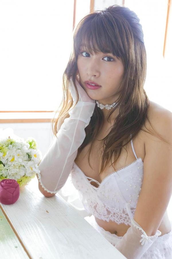 久松郁実 久松郁实  久松郁实写真集：海滨清新比基尼与私房蕾丝诱惑，展现日本甜美治愈系女神的迷人魅力第155张图片