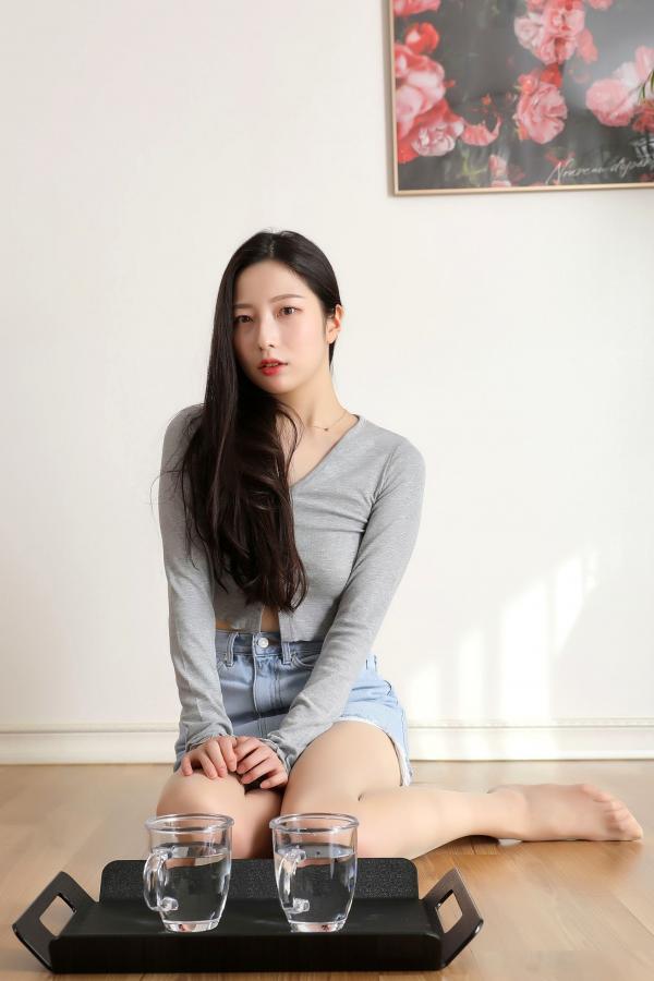    韩国美女Risa-美女教师家访系列-私房写真-居家诱惑-大尺度美图第31张图片