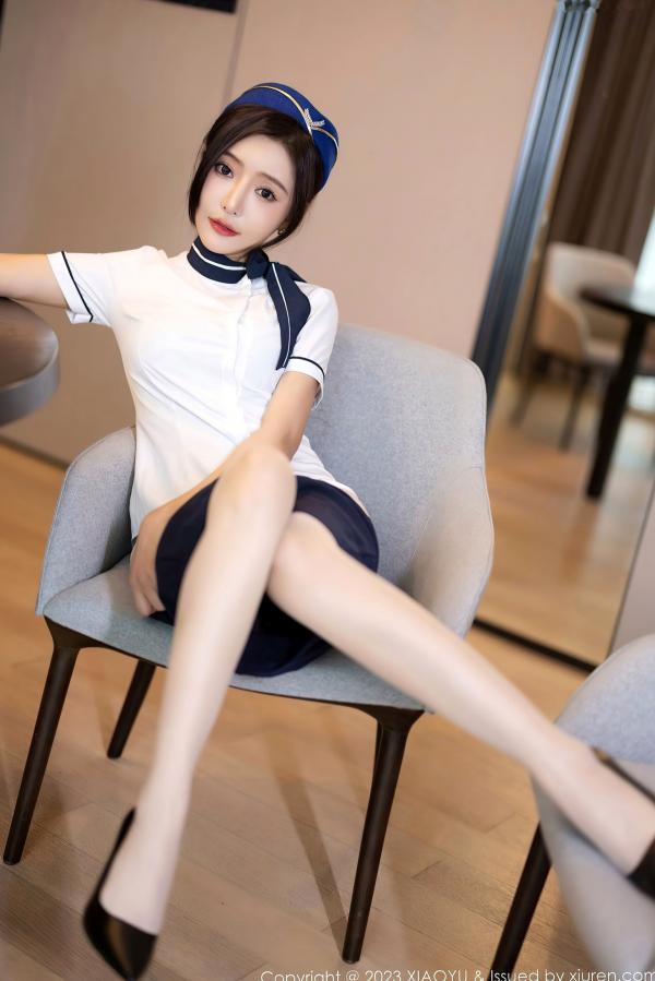 王馨瑶   XiaoYu语画界1012期：王馨瑶Yanni空姐制服与丝袜私房照，优雅与性感并存的绝美诱惑，2023.04.21无圣光大尺度收藏级佳作第26张图片