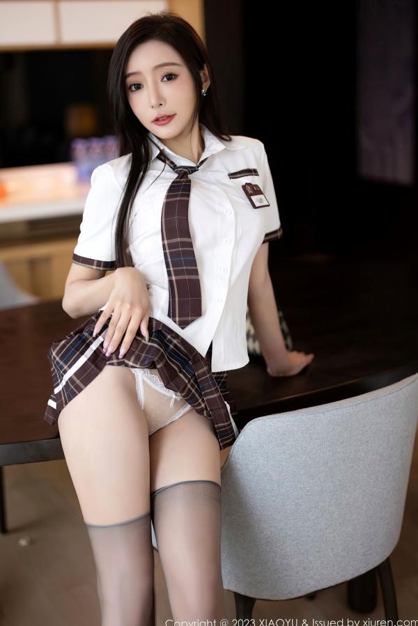 王馨瑶   XiaoYu语画界-1001-王馨瑶Yanni-白衬衫格子裙学生装灰丝-高清私房写真诱惑校服大尺度第20张图片