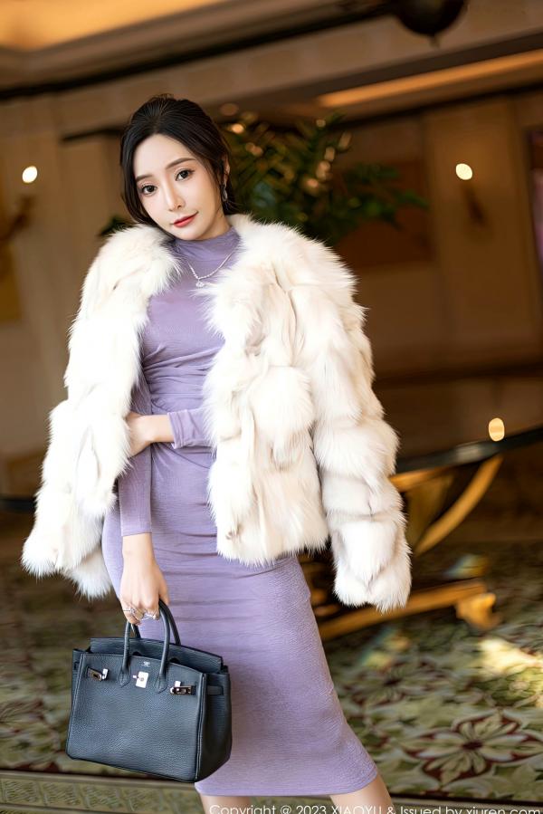 王馨瑶   XiaoYu语画界947期：王馨瑶Yanni私房写真，淡紫色修身长裙与浅色内衣诱惑，展现绝美身姿，女神气质全开，无圣光高清大尺度呈现。第1张图片