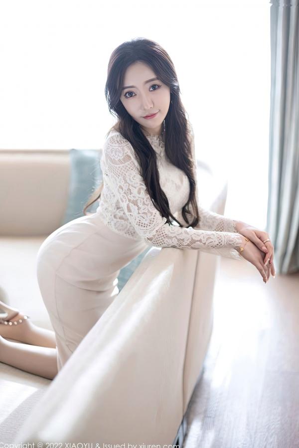 王馨瑶   XiaoYu语画界-936-王馨瑶-都市丽人装扮紫色内衣肉丝-优雅白裙街拍-御姐私房写真-2022.12.29 - 无圣光大尺度第13张图片