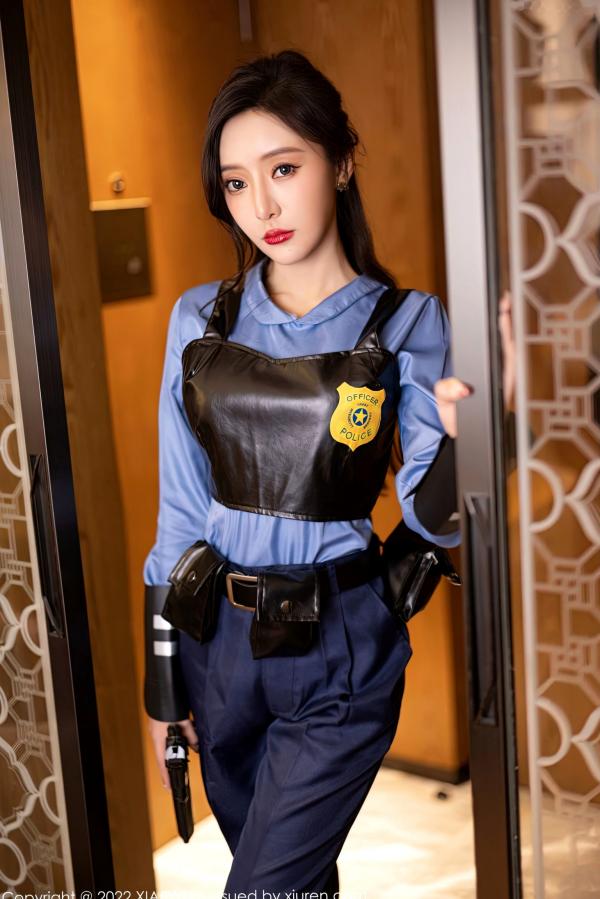 王馨瑶   XiaoYu语画界-929-王馨瑶Yanni-绝美女警角色扮演制服诱惑-飒爽警花黑色战术内衣私房照-无圣光大尺度第11张图片