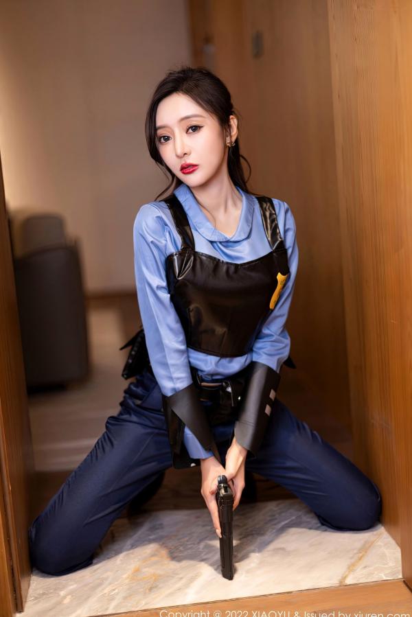 王馨瑶   XiaoYu语画界-929-王馨瑶Yanni-绝美女警角色扮演制服诱惑-飒爽警花黑色战术内衣私房照-无圣光大尺度第17张图片