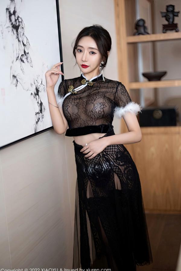 王馨瑶   XiaoYu语画界926期：王馨瑶Yanni黑色薄纱情趣旗袍私房，极品蕾丝袜诱惑尽显冷艳气质第1张图片