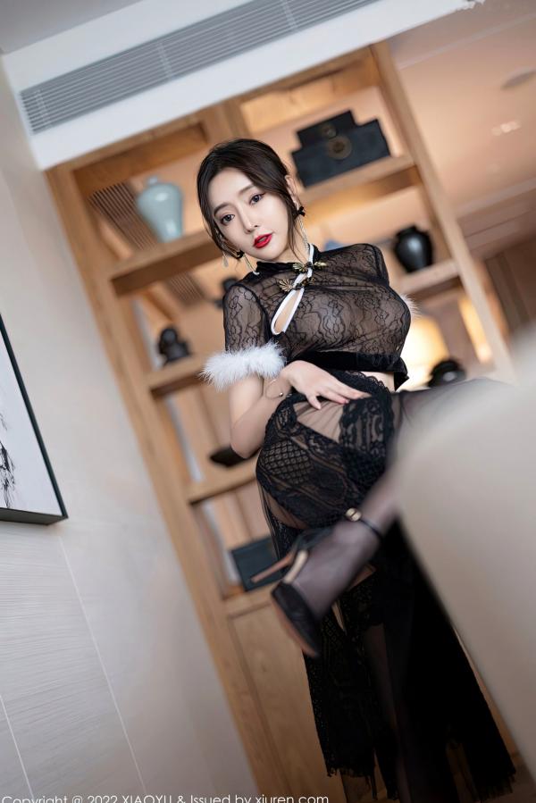 王馨瑶   XiaoYu语画界926期：王馨瑶Yanni黑色薄纱情趣旗袍私房，极品蕾丝袜诱惑尽显冷艳气质第14张图片
