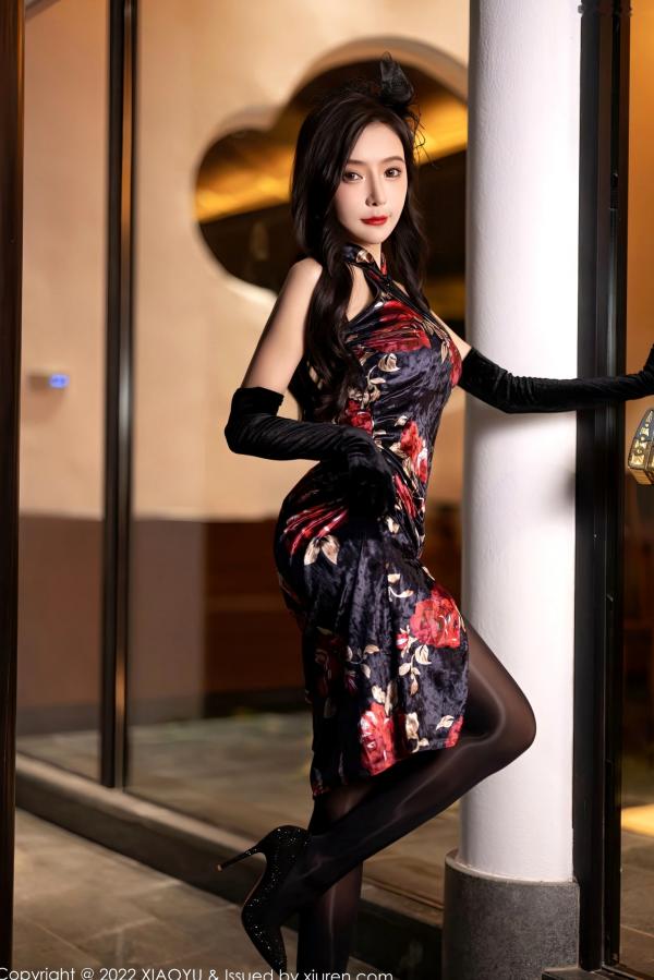 王馨瑶   XiaoYu语画界-909-王馨瑶Yanni-复古旗袍名伶私房写真-极致黑丝诱惑-大尺度视觉盛宴第4张图片