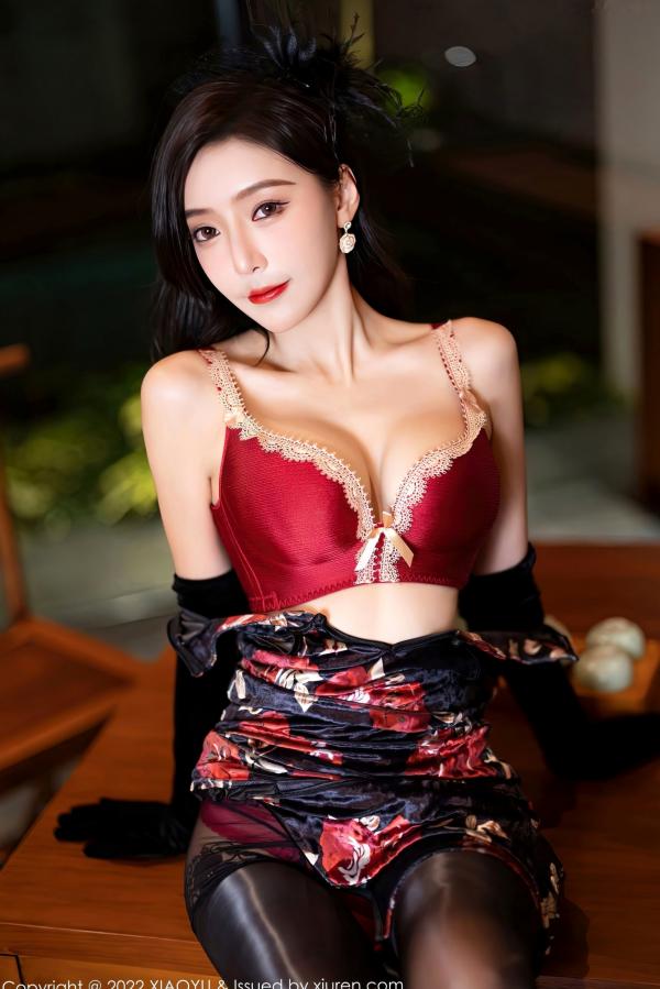 王馨瑶   XiaoYu语画界-909-王馨瑶Yanni-复古旗袍名伶私房写真-极致黑丝诱惑-大尺度视觉盛宴第56张图片