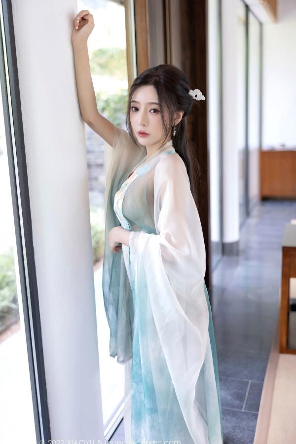 王馨瑶   XiaoYu语画界：王馨瑶Yanni杭州户外旅拍，素雅汉服国风写真，清纯仙气与丝袜诱惑尽显东方风韵第89张图片