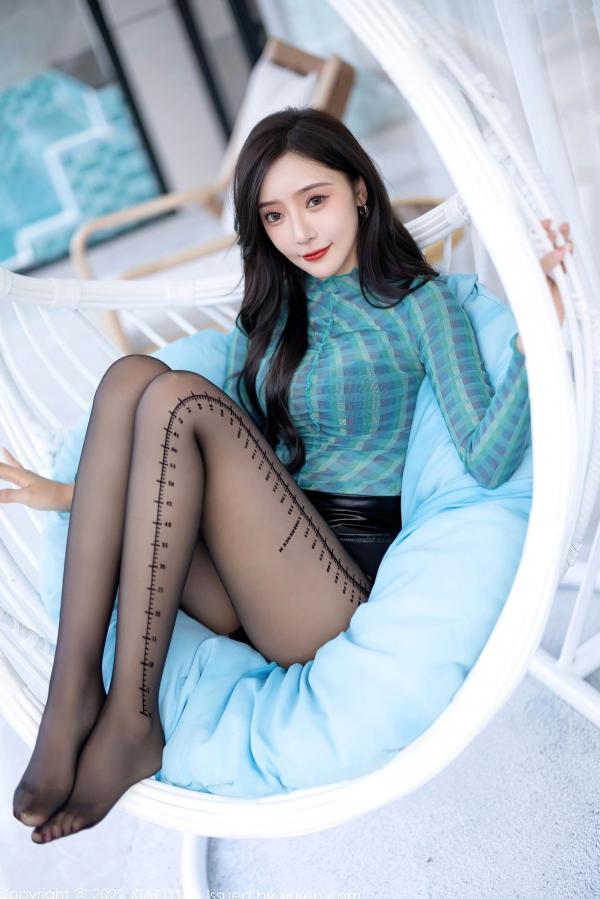王馨瑶   语画界-王馨瑶Yanni-杭州高端旅拍写真：极致黑色内衣搭配个性刻度黑丝，展现撩人曲线，冷艳御姐风范，带给你大尺度视觉享受第27张图片