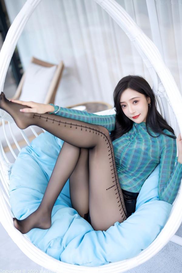王馨瑶   语画界-王馨瑶Yanni-杭州高端旅拍写真：极致黑色内衣搭配个性刻度黑丝，展现撩人曲线，冷艳御姐风范，带给你大尺度视觉享受第29张图片