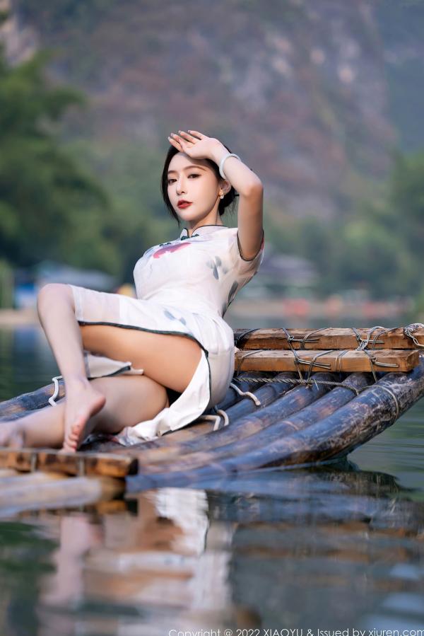 王馨瑶   XiaoYu语画界-872-王馨瑶-杭州旅拍：古典旗袍与性感蕾丝私房照，曼妙身姿尽显诱惑美腿，高颜值气质女神佳作第13张图片