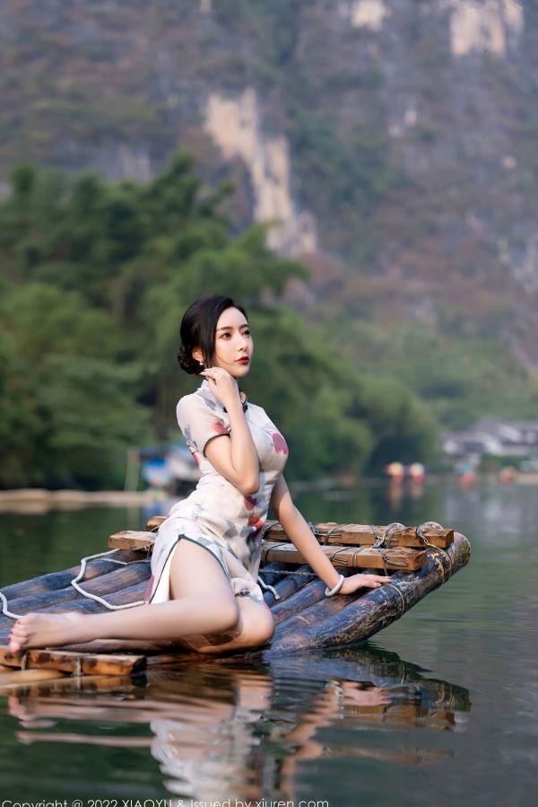 王馨瑶   XiaoYu语画界-872-王馨瑶-杭州旅拍：古典旗袍与性感蕾丝私房照，曼妙身姿尽显诱惑美腿，高颜值气质女神佳作第18张图片
