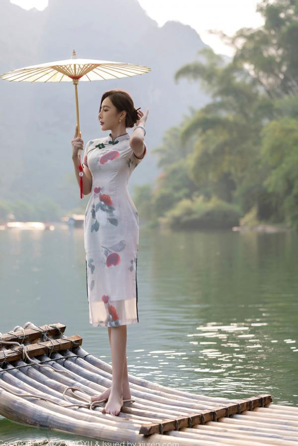 王馨瑶   XiaoYu语画界-872-王馨瑶-杭州旅拍：古典旗袍与性感蕾丝私房照，曼妙身姿尽显诱惑美腿，高颜值气质女神佳作第20张图片
