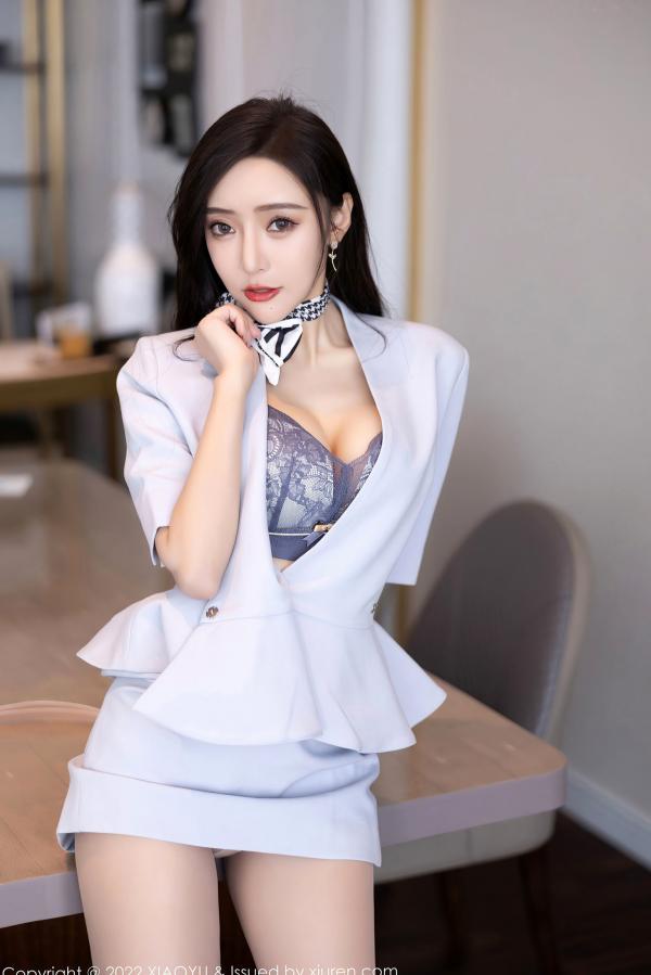 王馨瑶   XiaoYu语画界-830-王馨瑶Yanni职场丽人系列：西装内衣搭配肉丝，上演极致诱惑职场风，高清大尺度无圣光美图第22张图片