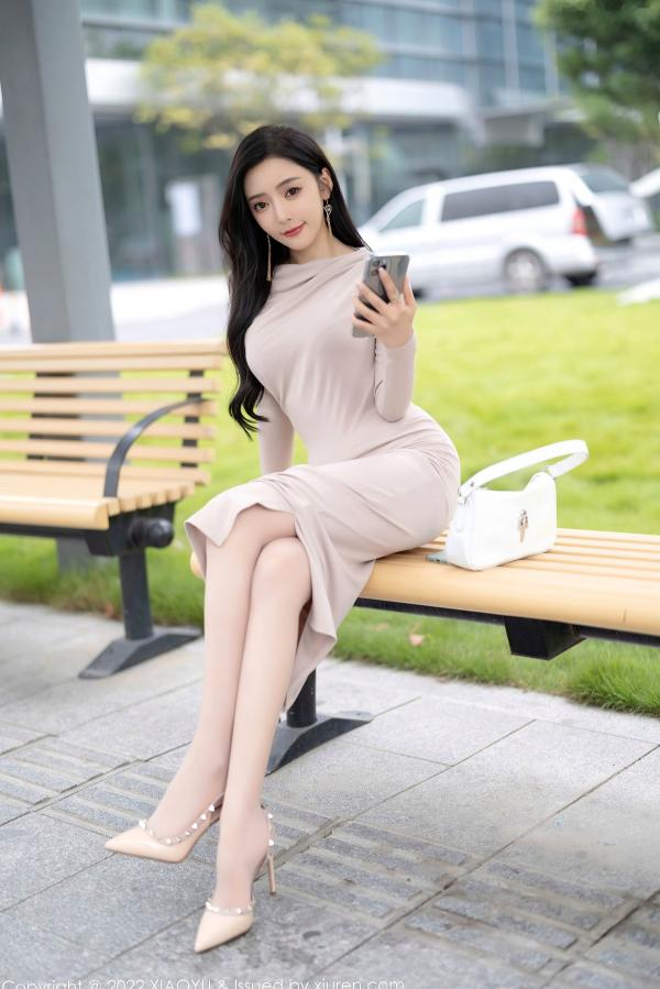 王馨瑶   XiaoYu语画界764：王馨瑶都市丽人内衣视觉盛宴，野性豹纹与极致透肉丝袜，成熟韵味私房写真第5张图片