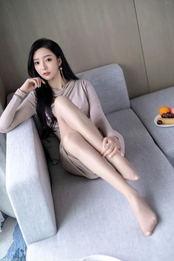 王馨瑶   XiaoYu语画界764：王馨瑶都市丽人内衣视觉盛宴，野性豹纹与极致透肉丝袜，成熟韵味私房写真第22张图片