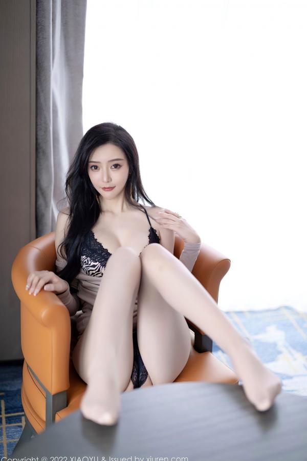 王馨瑶   XiaoYu语画界764：王馨瑶都市丽人内衣视觉盛宴，野性豹纹与极致透肉丝袜，成熟韵味私房写真第56张图片