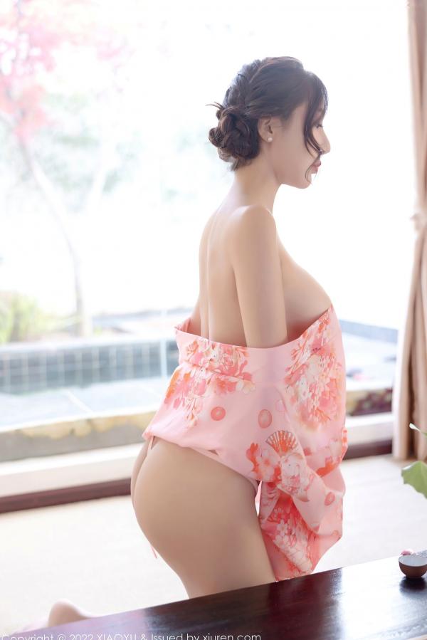 王馨瑶   XiaoYu语画界-754-王馨瑶-云南心愿旅拍粉色华衣裹身，户外白色蕾丝长裙野性写真，绝美气质大尺度私房照 - 无圣光第51张图片