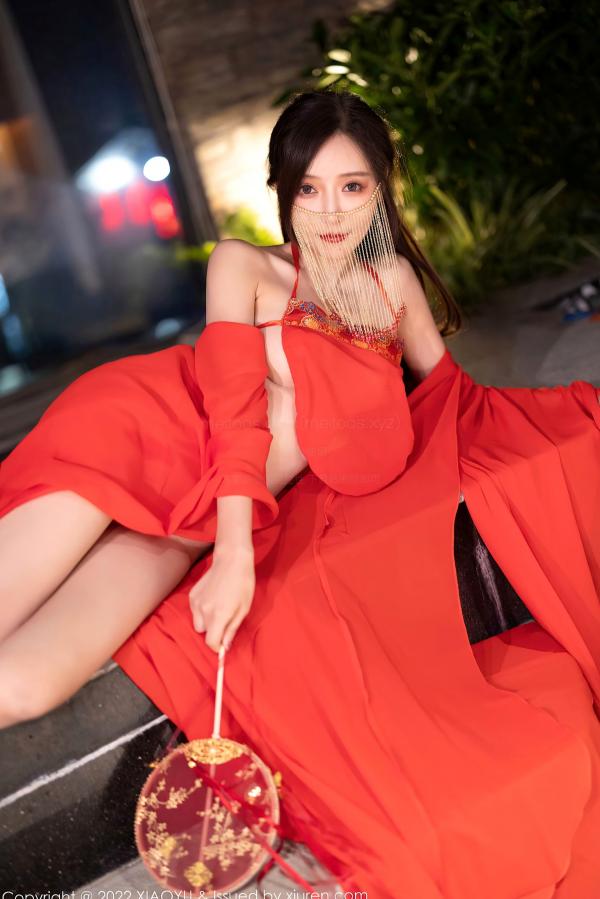 王馨瑶   XiaoYu语画界-708-王馨瑶Yanni-古典韵味红色肚兜私房写真-流苏面纱东方诱惑-无圣光大尺度第12张图片