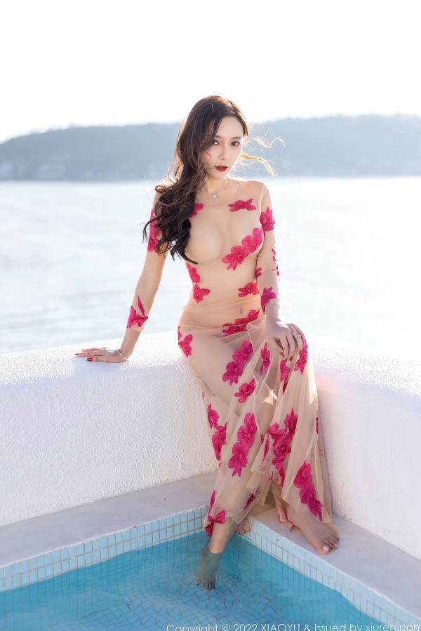王馨瑶   XiaoYu语画界-691-王馨瑶Yanni-云南洱海泳池度假时尚写真，透视薄纱与丝滑吊带裙湿身诱惑，气质女神唯美摄影大片 - 无圣光大尺度第17张图片
