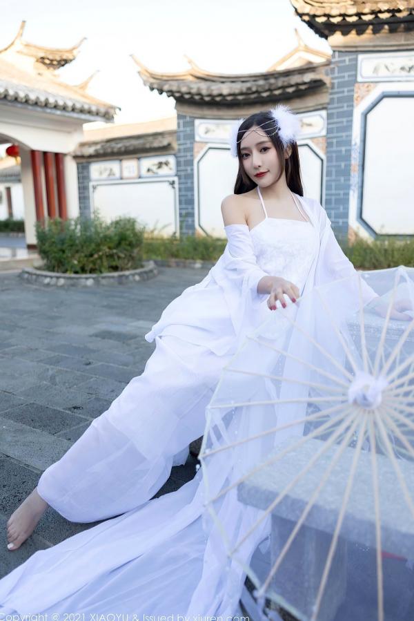 王馨瑶   XiaoYu语画界-672-王馨瑶Yanni-云南泳池旅拍白纱古装写真-唯美户外私房大尺度合集第1张图片