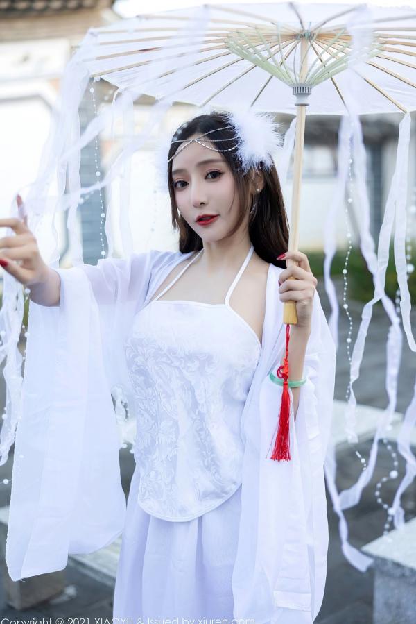 王馨瑶   XiaoYu语画界-672-王馨瑶Yanni-云南泳池旅拍白纱古装写真-唯美户外私房大尺度合集第4张图片