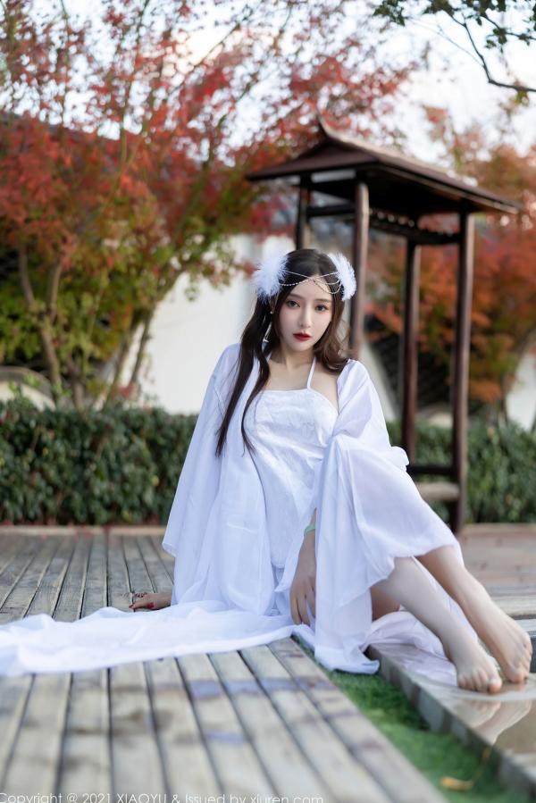 王馨瑶   XiaoYu语画界-672-王馨瑶Yanni-云南泳池旅拍白纱古装写真-唯美户外私房大尺度合集第6张图片