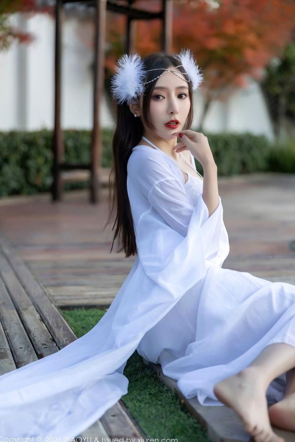 王馨瑶   XiaoYu语画界-672-王馨瑶Yanni-云南泳池旅拍白纱古装写真-唯美户外私房大尺度合集第8张图片