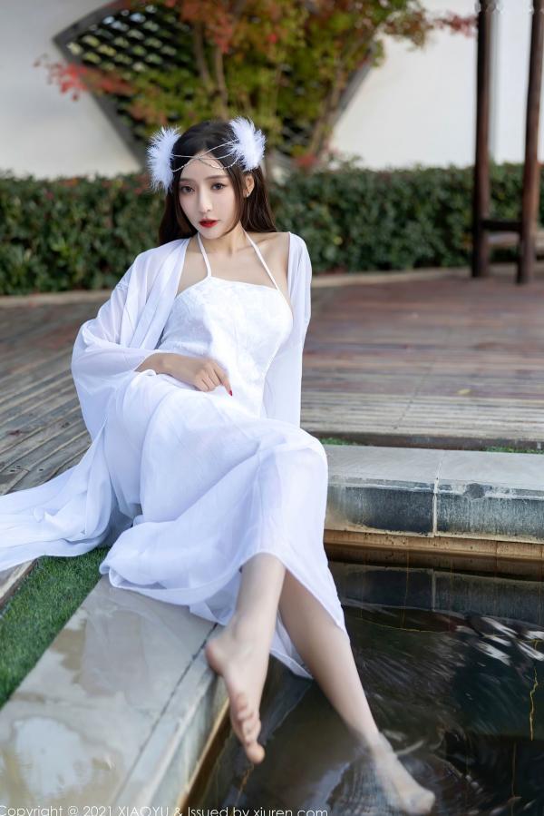 王馨瑶   XiaoYu语画界-672-王馨瑶Yanni-云南泳池旅拍白纱古装写真-唯美户外私房大尺度合集第9张图片