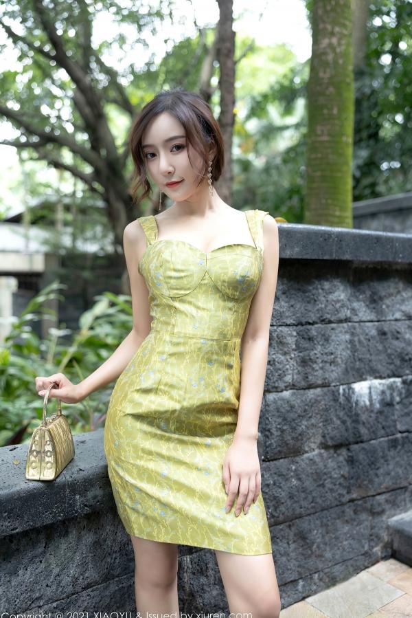 王馨瑶   XiaoYu语画界-624-王馨瑶Yanni-室内私房诱惑与户外森系优雅写真-典雅多姿服饰-2021.09.28第3张图片