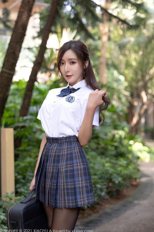 王馨瑶   XiaoYu语画界-604-王馨瑶Yanni-JK制服主题白色蕾丝内衣-2021.08.31 - 无圣光大尺度第3张图片
