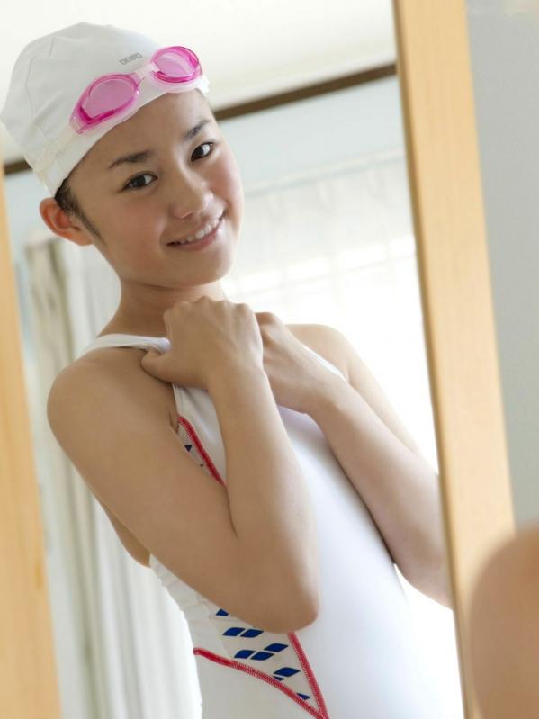 福見真紀 福见真纪  福見真紀《Honor Student》清纯萝莉私房写真，性感连体泳衣展现治愈系魅力第1张图片