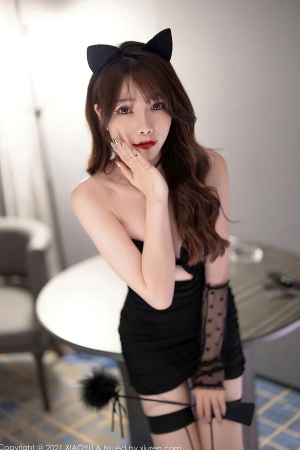冯雨芝 芝芝  XiaoYu语画界-644-芝芝-极品猫女郎主题私房照-黑丝连身裙-性感美腿-居家大尺度福利高清摄影第16张图片