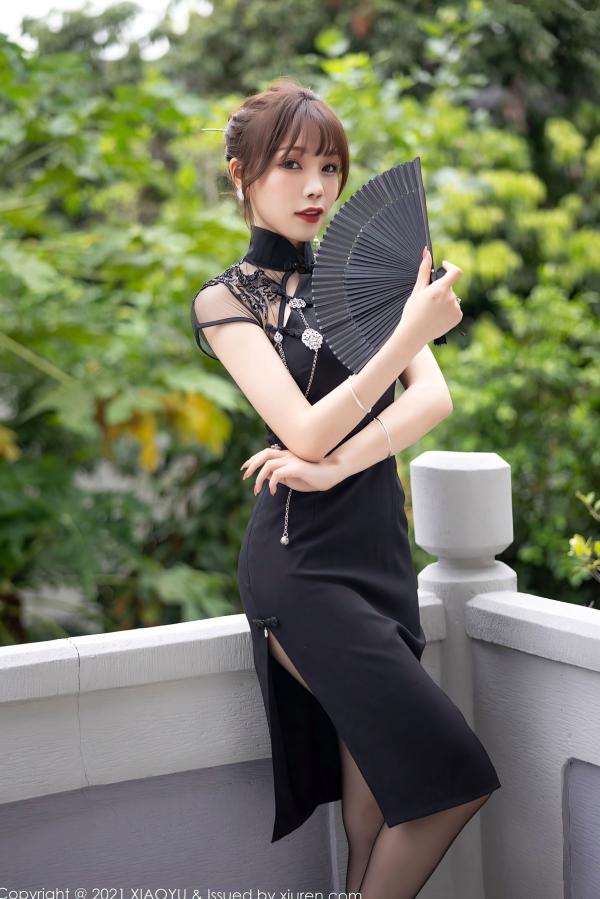 冯雨芝 芝芝  芝芝Booty古韵黑色旗袍诱惑，透视黑丝大尺度私房写真，极致身材尽显无圣光，古典与性感的完美融合第3张图片