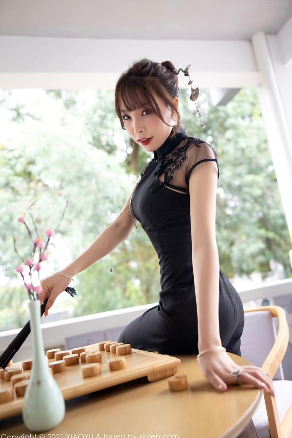 冯雨芝 芝芝  芝芝Booty古韵黑色旗袍诱惑，透视黑丝大尺度私房写真，极致身材尽显无圣光，古典与性感的完美融合第15张图片
