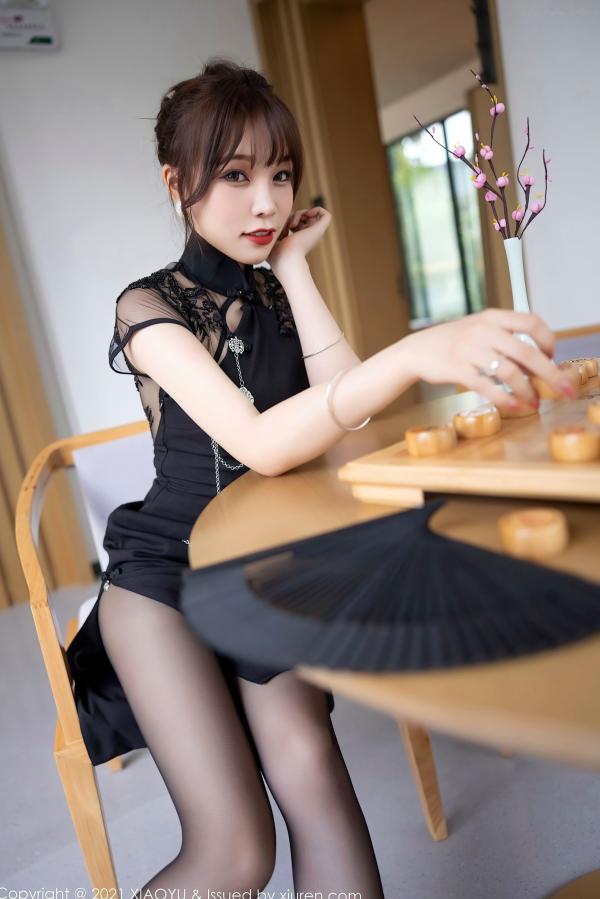 冯雨芝 芝芝  芝芝Booty古韵黑色旗袍诱惑，透视黑丝大尺度私房写真，极致身材尽显无圣光，古典与性感的完美融合第21张图片